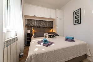 1 bedroom, iron/ironing board, WiFi