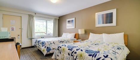 Standard Room | Blackout drapes, iron/ironing board, WiFi (free), bed sheets