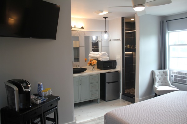 1 bedroom, desk, iron/ironing board, free WiFi