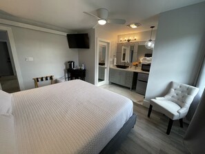1 bedroom, desk, iron/ironing board, free WiFi