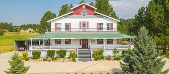 Suite 202 "The Bald Eagle"