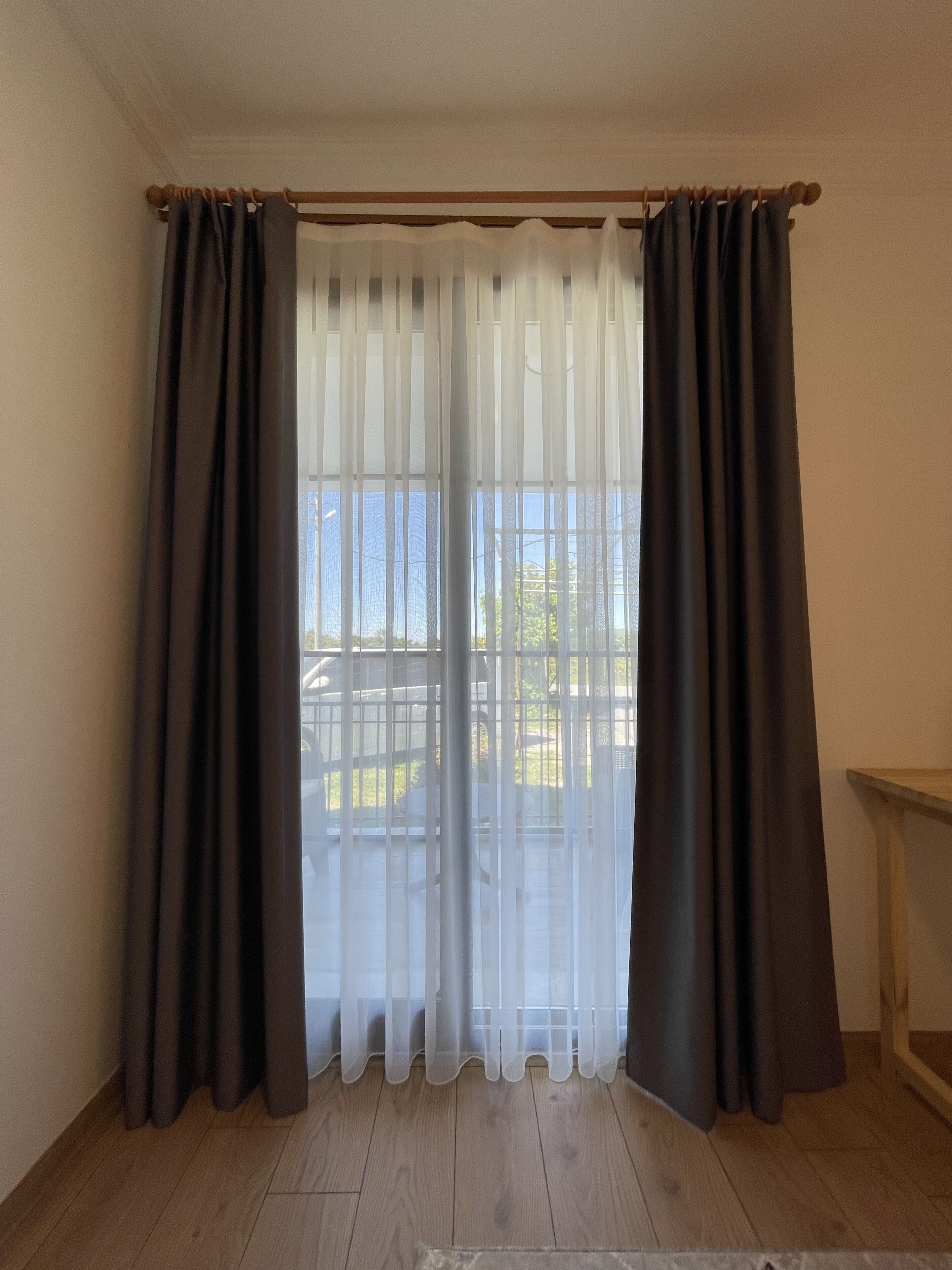 standard room | bathroom | eco-friendly toiletries, hair dryer, slippers, towels