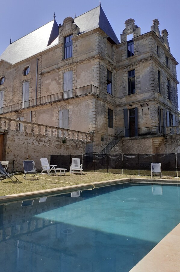 Alberca al aire libre