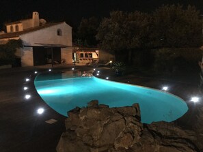 Piscine extérieure, piscine chauffée