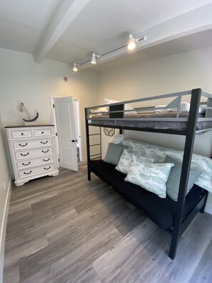2 bedrooms, iron/ironing board, travel crib, free WiFi