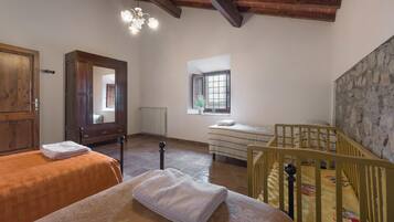 2 soveværelser, internetforbindelse