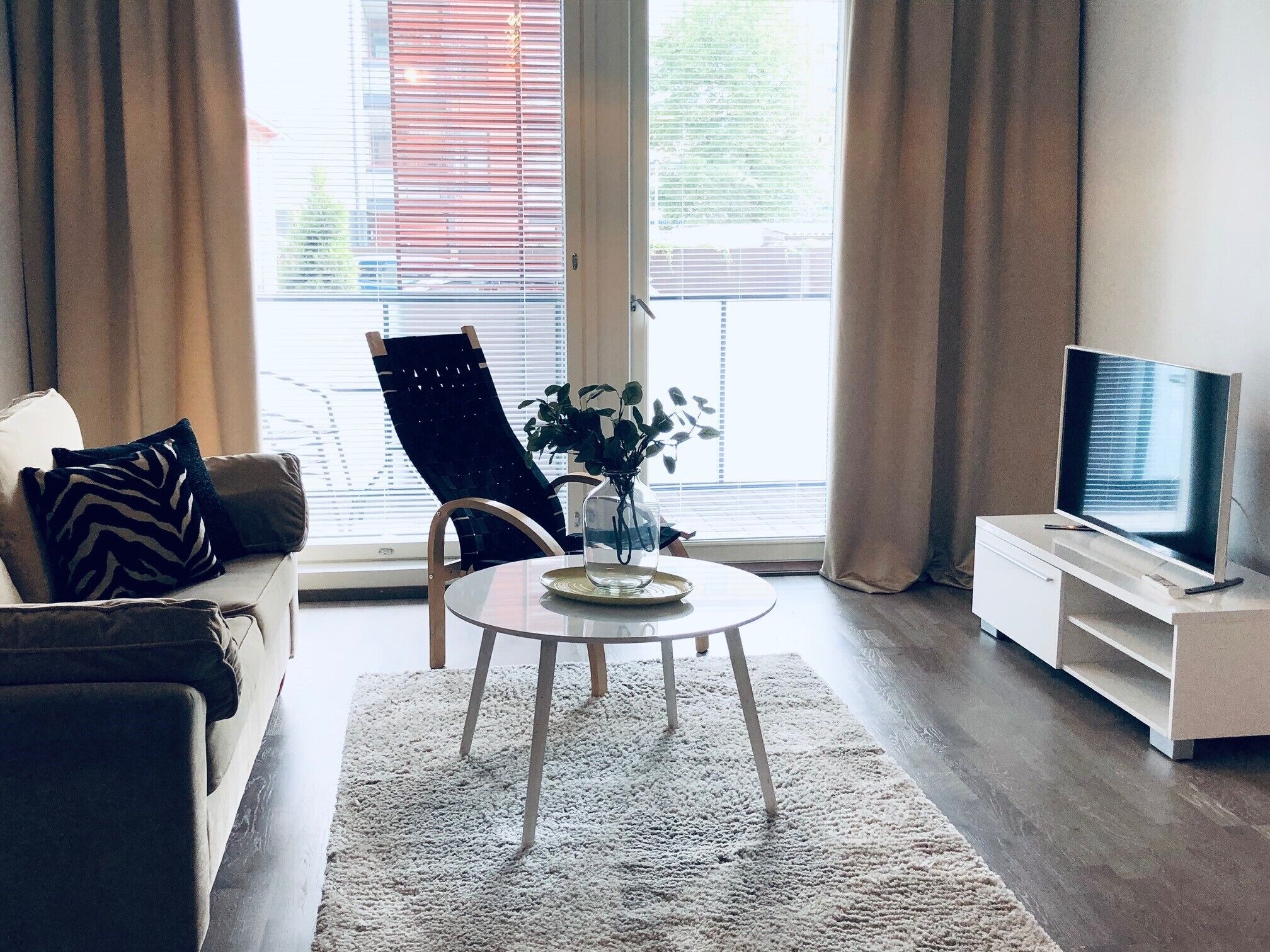 Appartamento City | 1 camera, una cassaforte in camera, tende oscuranti, ferro/asse da stiro