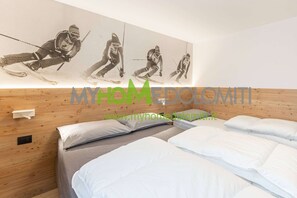 3 bedrooms, free WiFi, bed sheets