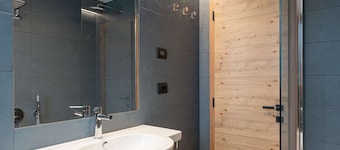 2 ABETI GARDEN APARTMENT MhD