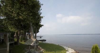 Whispering Waters - Zwei Schlafzimmer Kleines Landhaus, SchlÀft 6
