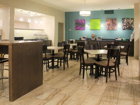Sleep Inn - Image 14