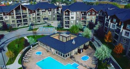 Cozy Mountain | Ski, Beach, Hot Tub & Relaxation!!