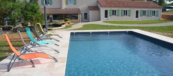 Gîte à la Ferme Avec Piscine