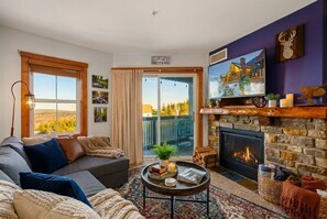 Smart-TV, Kamin, DVD-Player