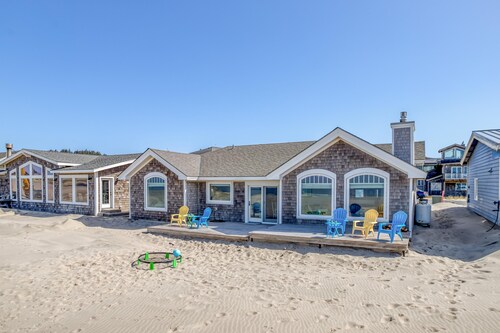 Whale's Tail Cottage