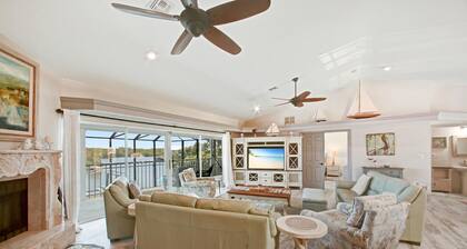 5-Bedroom Family Beach & Pool House on Bonita Beach | Sleeps 11