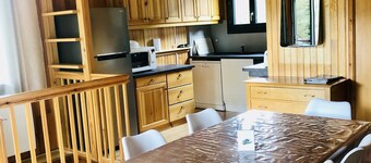 Cosy chalet close to resorts and lake many activities summer/winter 10 pl. ⛷️量歷