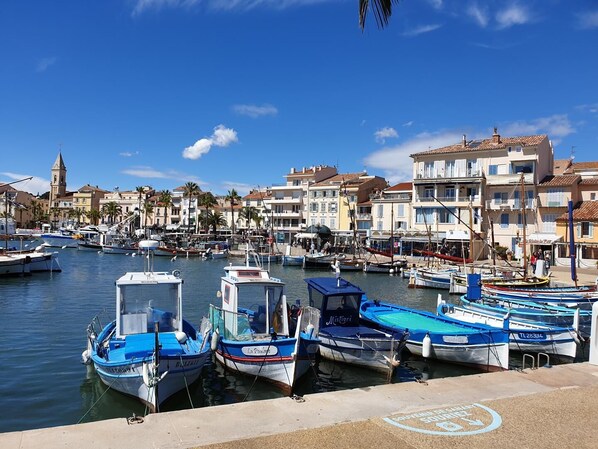 Marina