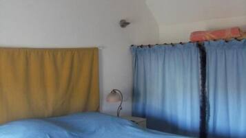 1 chambre, fer et planche Ă repasser, accĂšs Internet, draps fournis