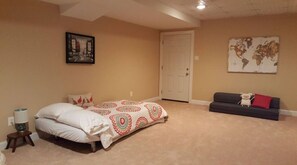 1 Schlafzimmer, Bügeleisen/Bügelbrett, kostenloses WLAN, Bettwäsche