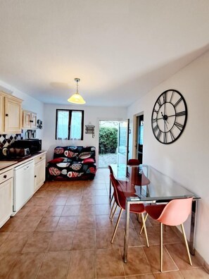 Interior - Cottage 400m from the beach, swimming pool and air conditioning (SIX FOURS LES PLAGES)
