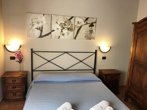 3 camere