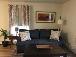 อพาร์ทเมนท์, 1 ห้องนอน | 1 ห้องนอน, เตารีด/โต๊ะรีดผ้า, Wi-Fi ฟรี, ผ้าปูที่นอน