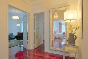 5 bedrooms