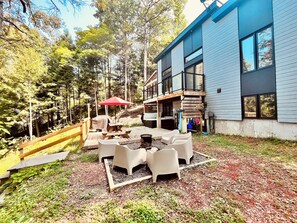 تناول الطعام بالخارج