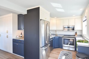 Fridge, microwave, oven, stovetop - Dreamy Water Views w/ Central AC (Eastham)