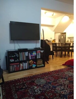 Interior - Spacious 3-bedroom apartment downtown S (San Jose)
