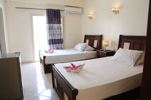 Ropa de cama de alta calidad, minibar, wifi gratis y ropa de cama