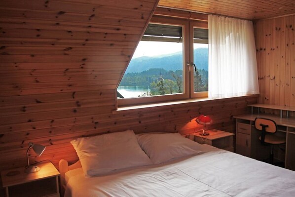 4 bedrooms, WiFi
