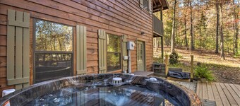 Spacious Cabin w/ Deck + Hot Tub in Blairsville