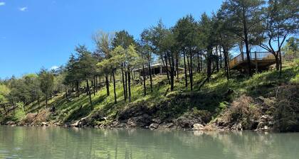 The Haven - Kiamichi Mountain Riverside Cabin