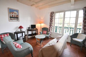 Nicht klassifiziertes Bild, 3 von 9, Schaltfläche