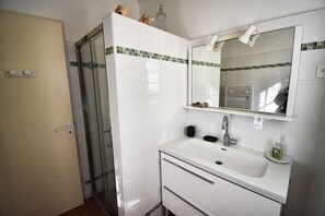 Unclassified image, 3 of 9, button - Hossegor "ENEA" Pleasant villa for 6 people. (HOSSEGOR)