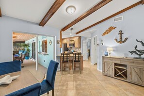 Interior - Sunny Cape Coral Pool Home (Cape Coral)