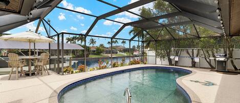 Outdoor pool, a heated pool