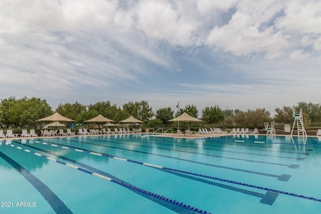 Outdoor pool, a heated pool