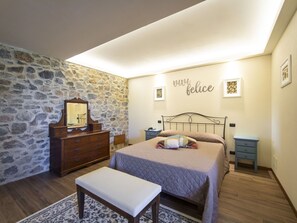 8 chambres, lit parapluie, Wi-Fi gratuit