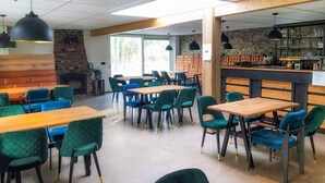 Uklassifisert bilde, 5 av 16, knapp