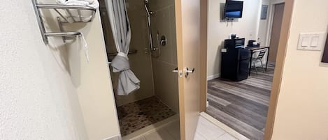 Chambre Simple Deluxe (vinyl) | Salle de bain