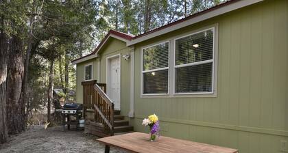 (3R) Suter's Forte at The Redwoods In Yosemite