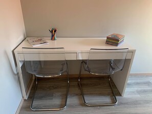 Apartment | Hypo-allergenic bedding, blackout drapes, iron/ironing board, free WiFi - Notodden Sentrum Apartment NO 6 (Notodden)