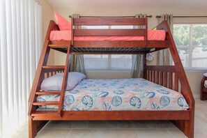 3 bedrooms, WiFi, bed sheets