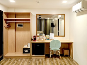 Desk, laptop workspace, blackout drapes, free WiFi
