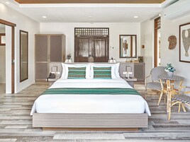 Casita Room - King with Direct Lagoon Pool Access | Desk, laptop workspace, blackout drapes, free WiFi