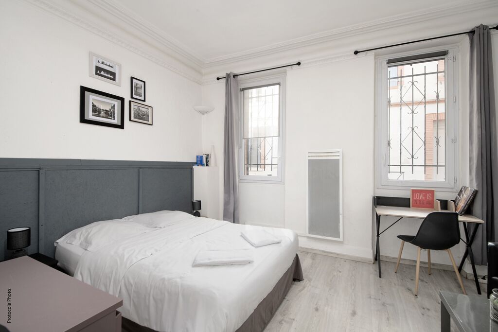 1 bedroom, iron/ironing board, travel cot, free WiFi