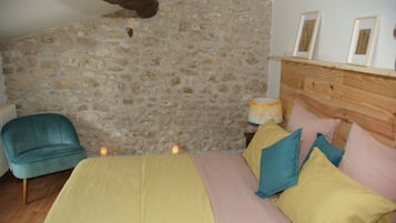8 sovevĂŠrelser, strygejern/strygebrĂŠt, weekendseng, Wi-Fi